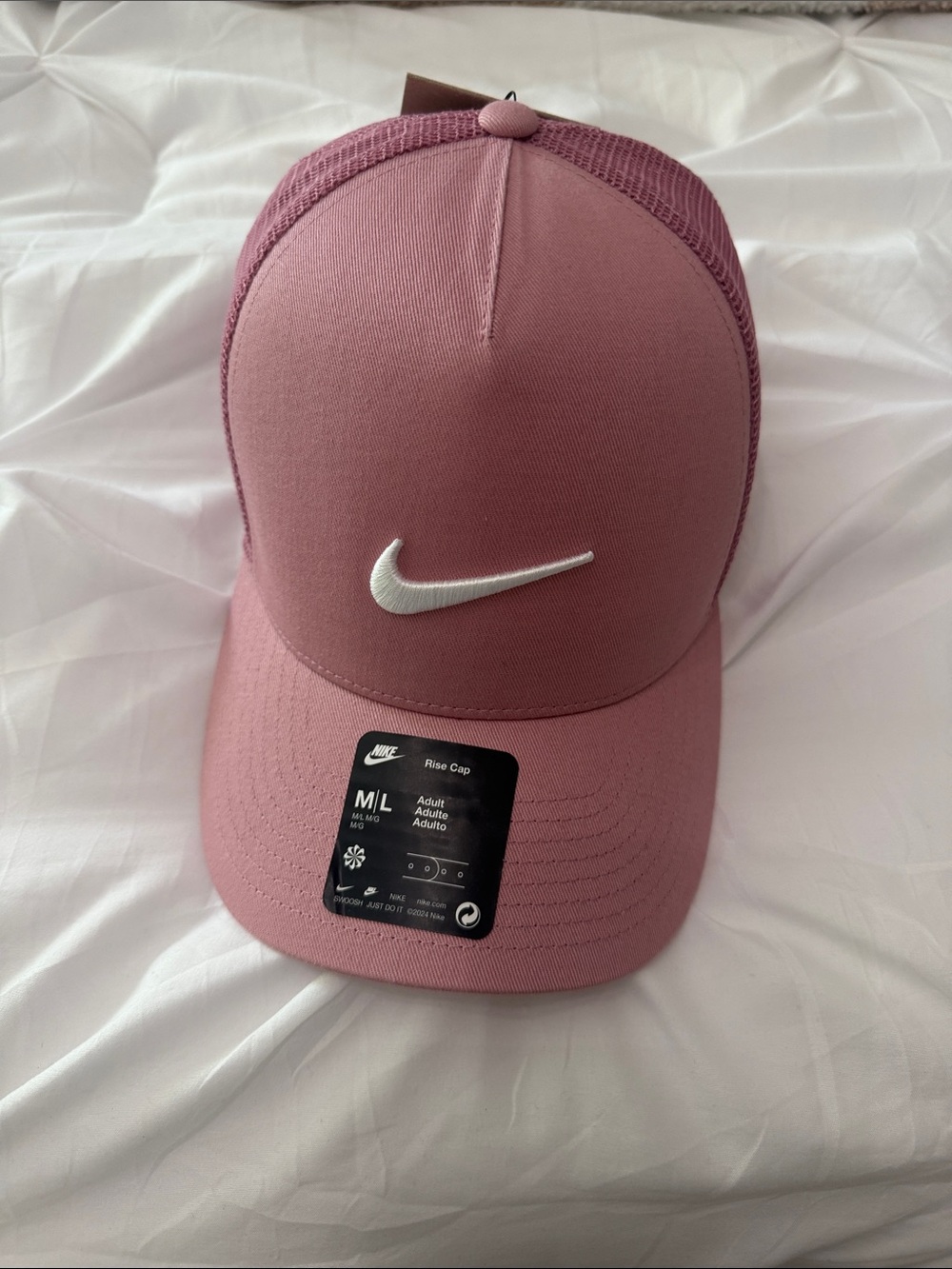 Women Nike Dusty Rose new Trucker Hat with White Swoosh